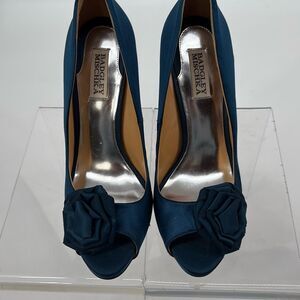 Badgley Mischka Frank Satin High Heel Pump Peep Toe Occasion Wedding Size 9‎